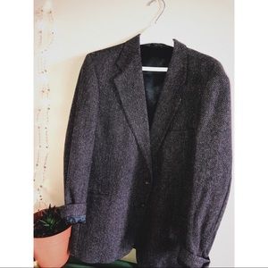 ⭐️ Vintage European Wool Blazer